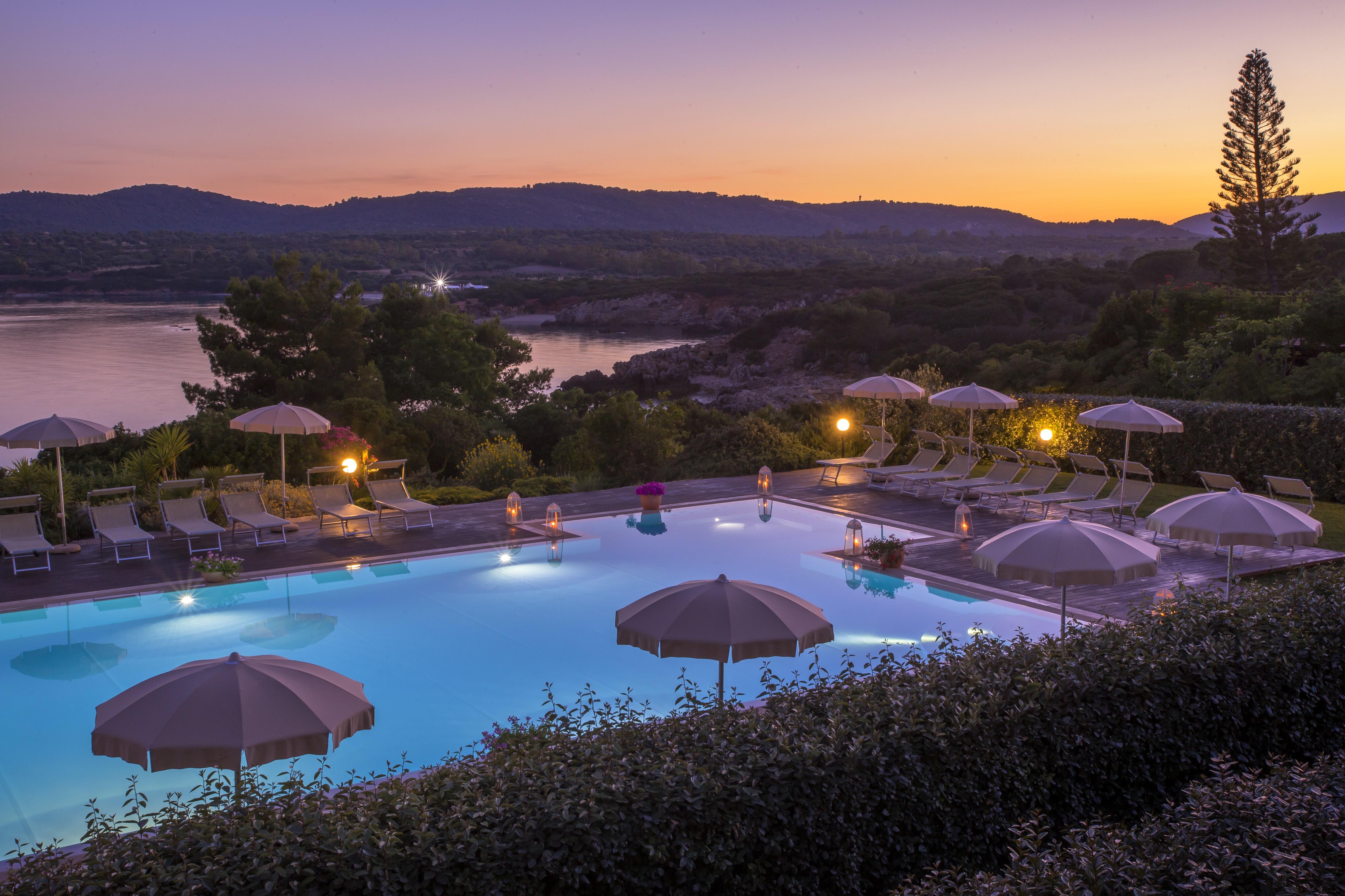 Hotel Dei Pini Fertilia Εξωτερικό φωτογραφία
